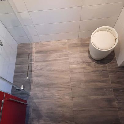 Badezimmerfliesen
