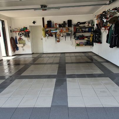 geflieste Garage